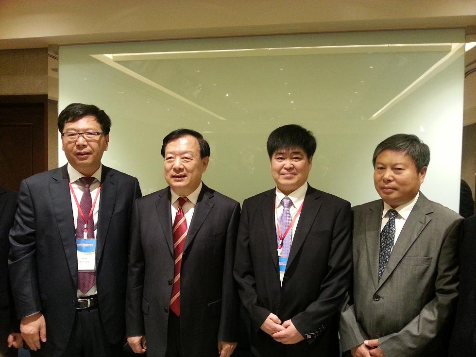 公司董事長(zhǎng)吳漢民隨省委書記夏寶龍及浙江省貿(mào)促會(huì)一行出訪馬來西亞、斯里蘭卡、阿聯(lián)酋三國.jpg